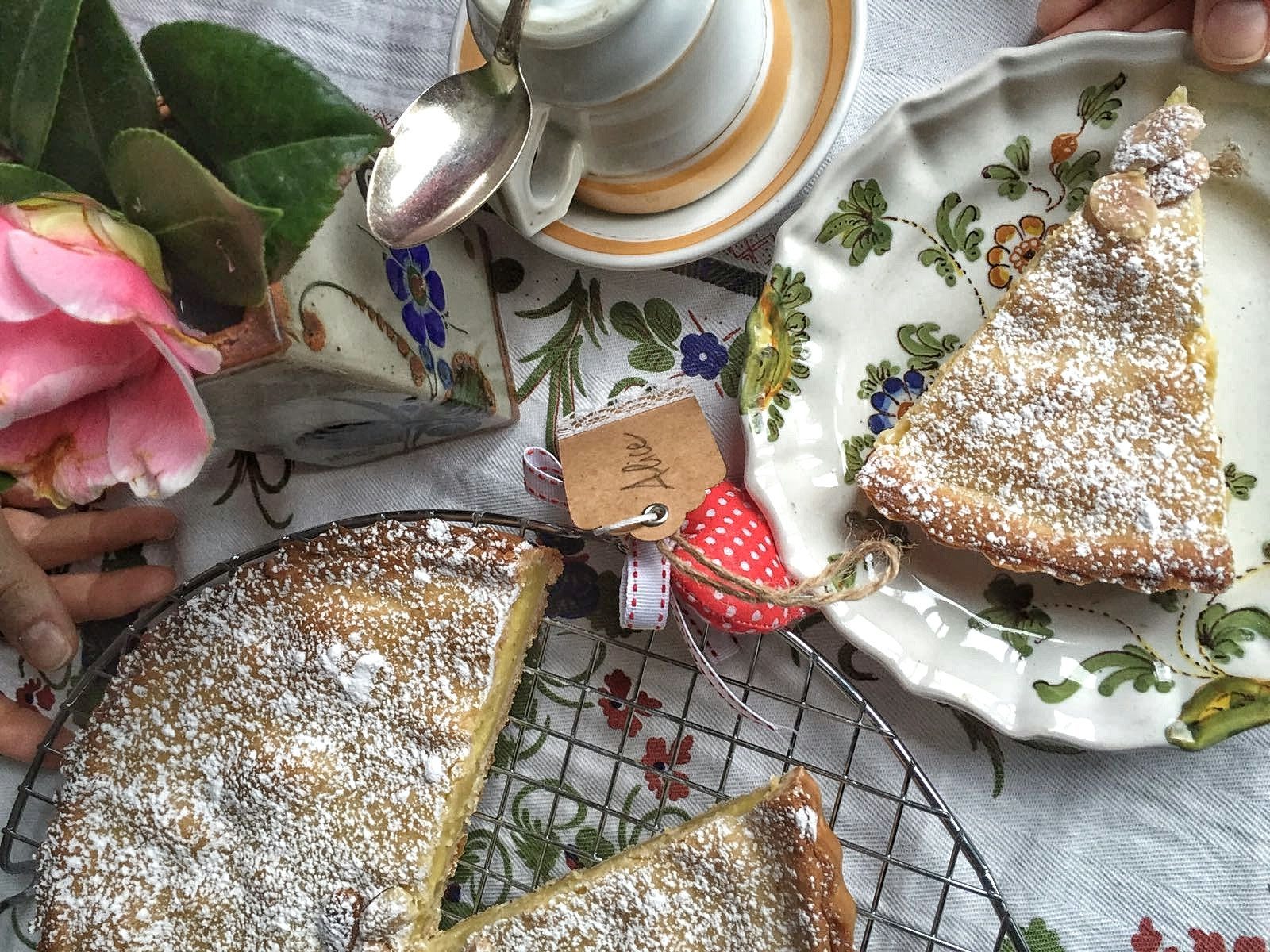 Torta della nonna