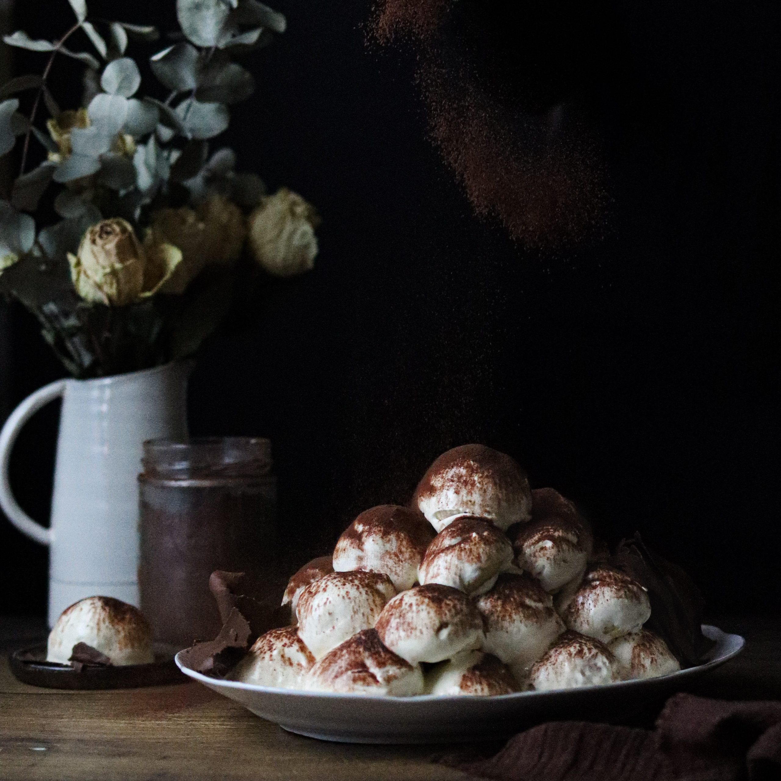 Profiteroles Tiramisù