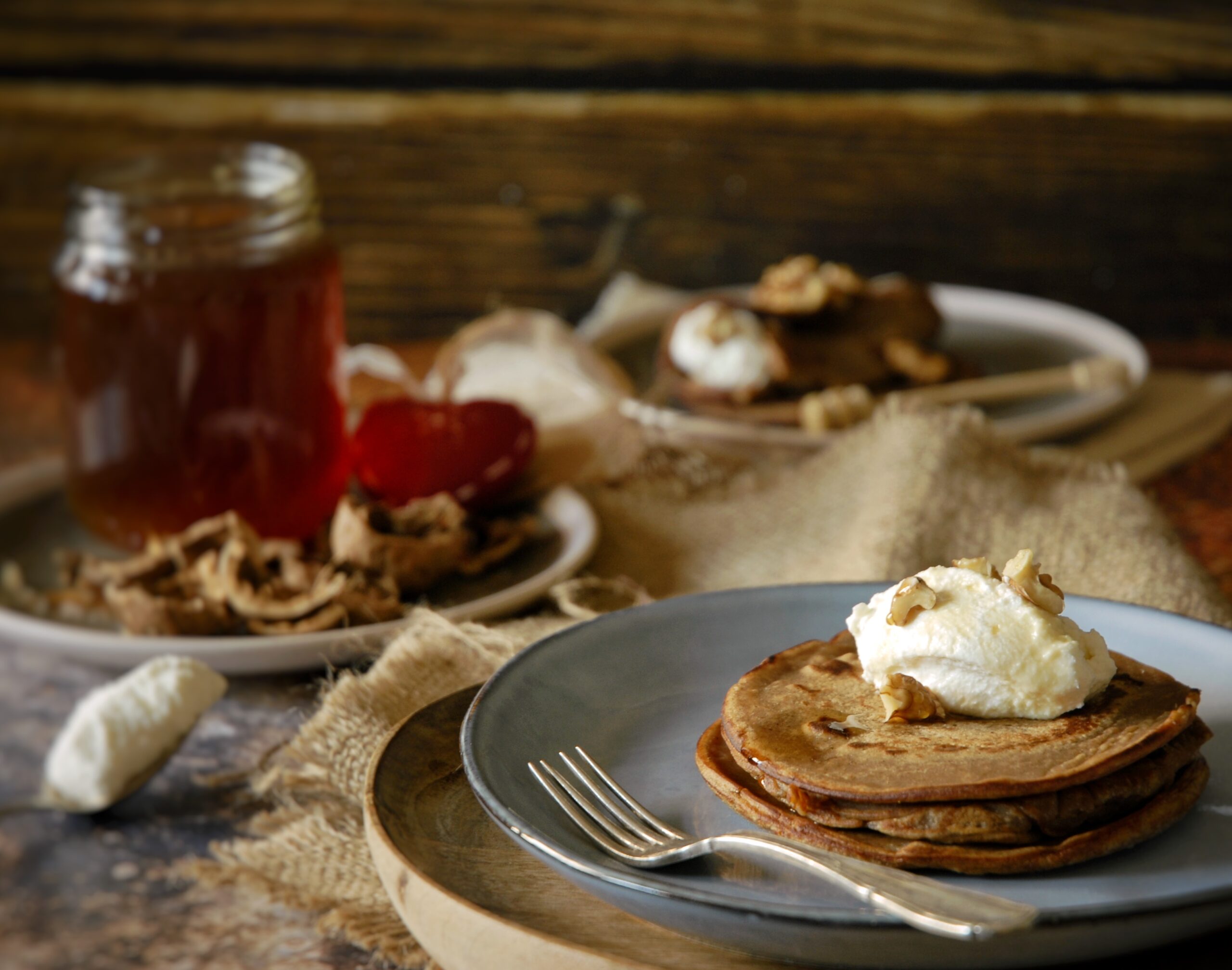 Necci con ricotta, noci e miele