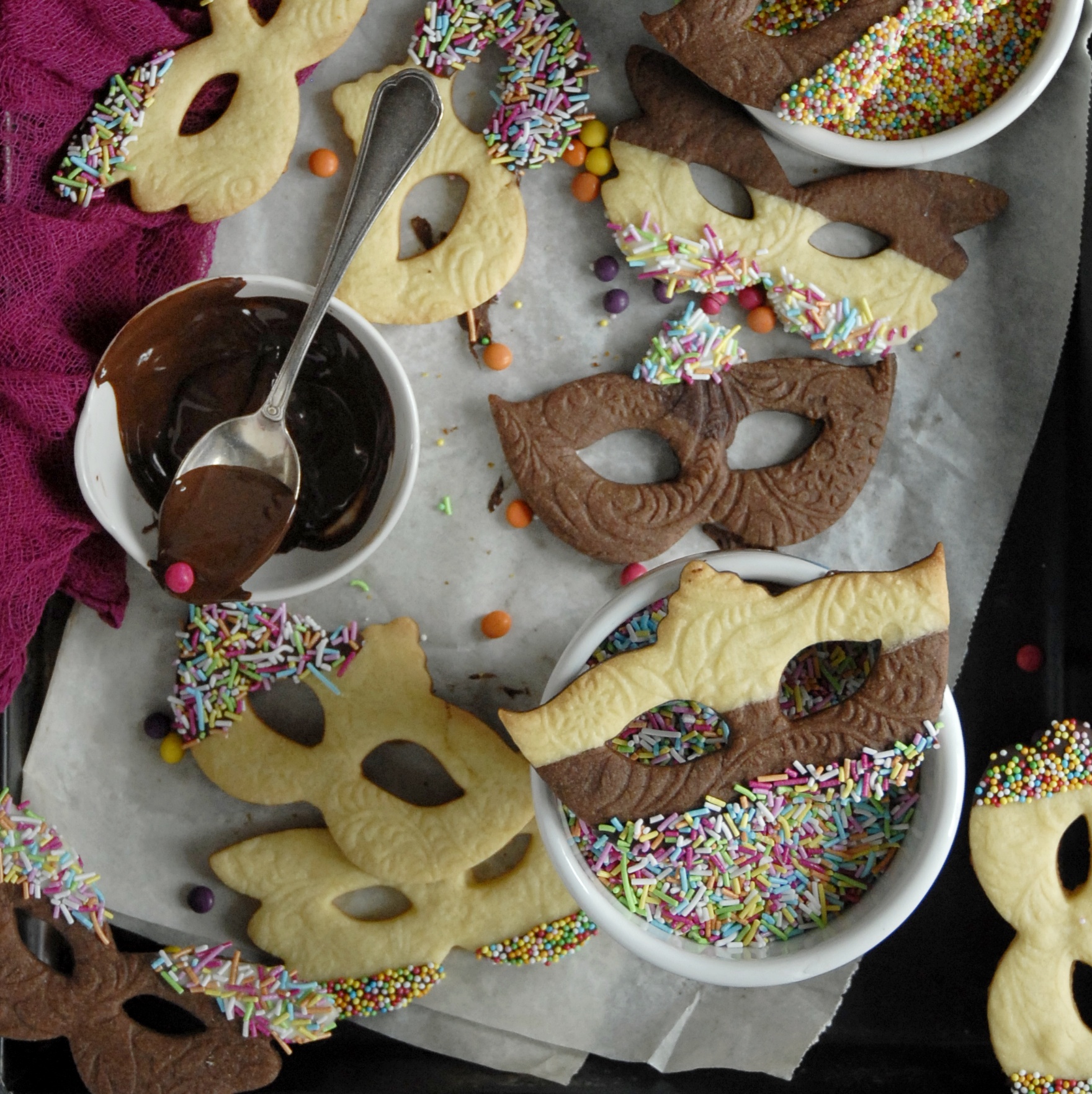 Maschere di Carnevale di frolla - Il Dolce di Alice