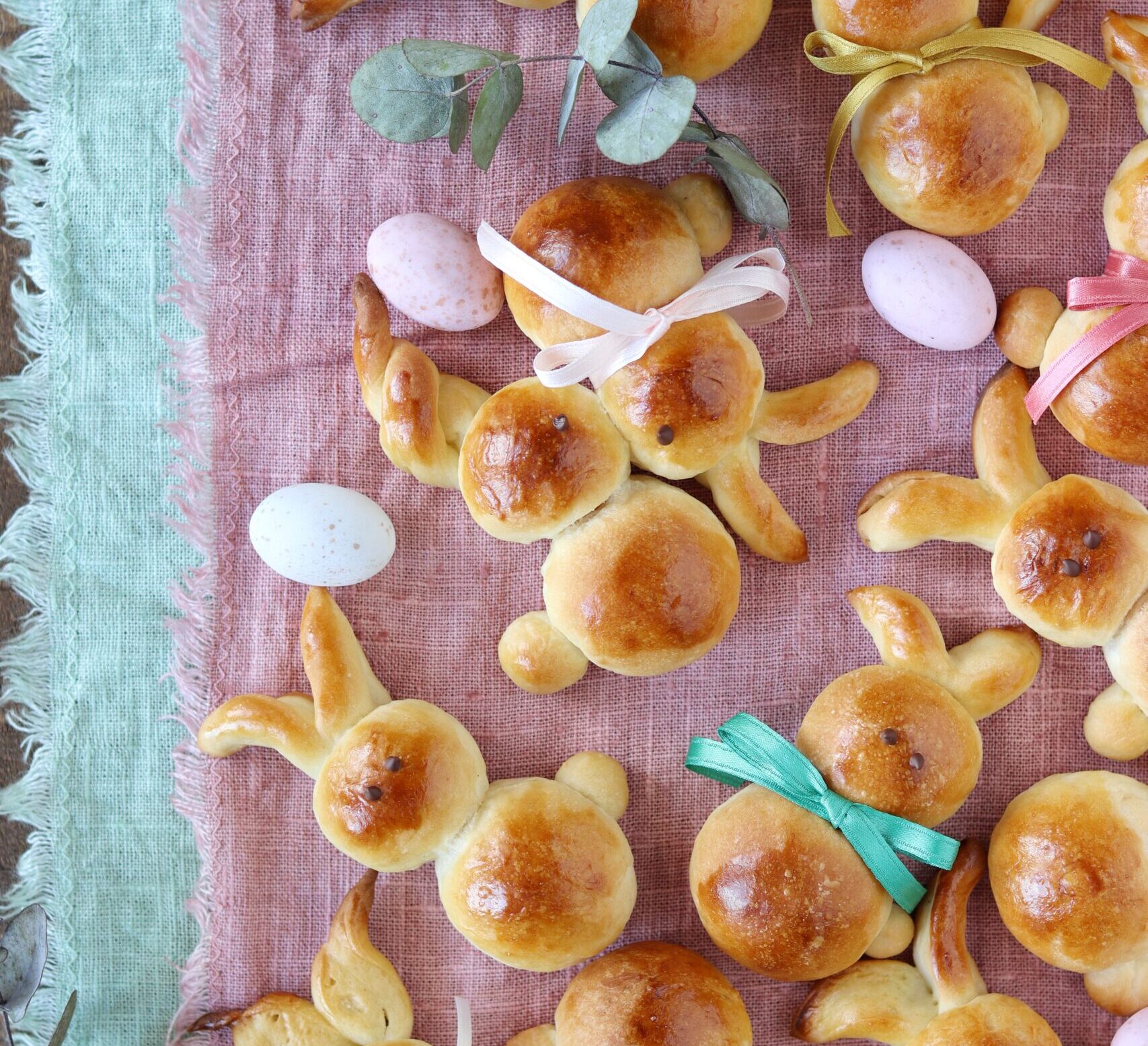 Coniglietti di Pasqua di pasta brioche