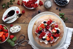 cake al triplo cocco e frutti di bosco