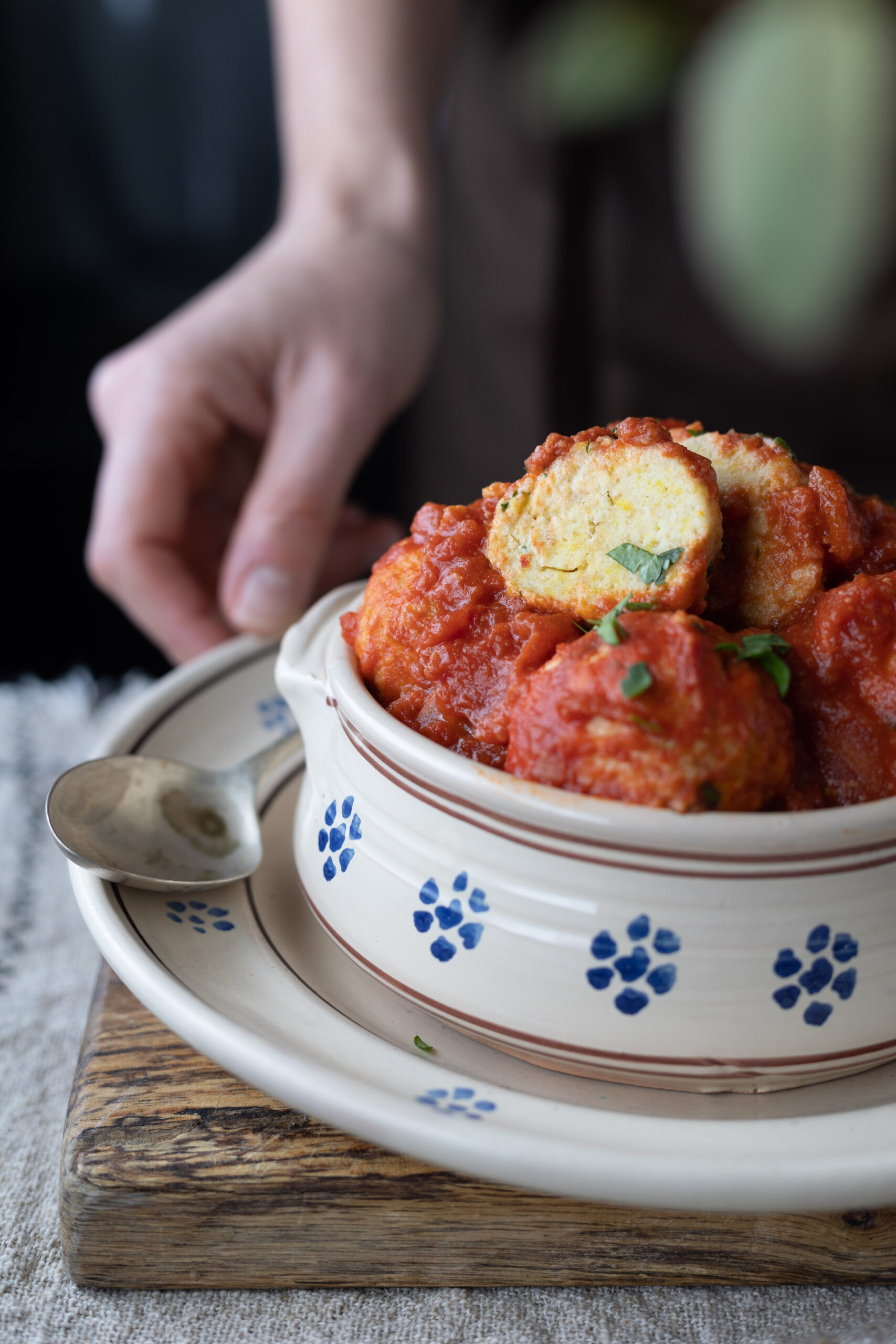 Polpette di ricotta al pomodoro