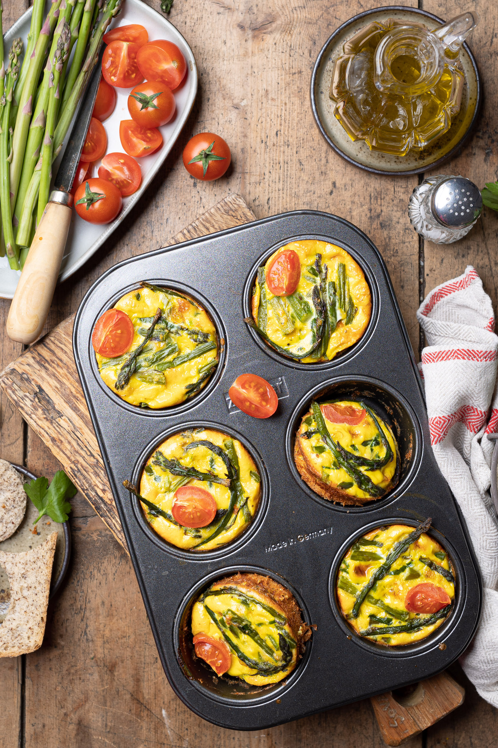 Cestini con frittata di asparagi