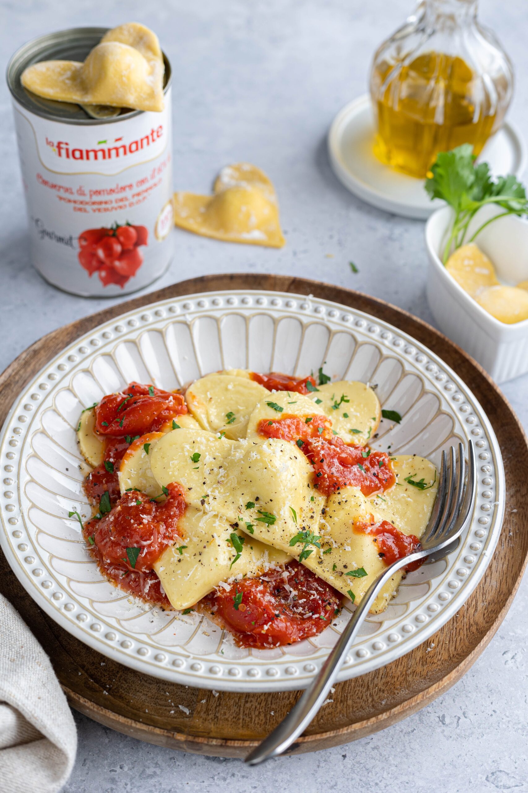 Ravioli cuor di bufala con pomodorino del Piennolo